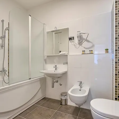 Adriatic Apartman
